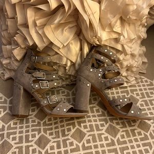 ❤️Sam Edelman Grey Suede ankle Shoes😍